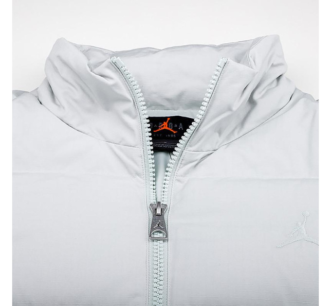 Чоловічий пуховик JORDAN M J FLT HRTG DOWN JKT Білий XL (7dFN6346-034 XL)