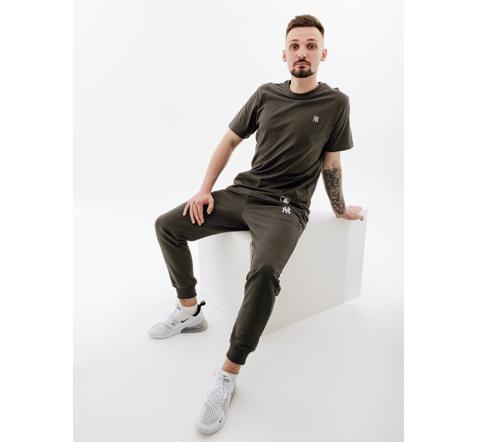 Чоловічі Штани 47 Brand NEW YORK YANKEES BASE RUNNER Сірий XL (7d581058CC-FS XL) Чоловічі Штани 47 Brand NEW YORK YANKEES BASE RUNNER Сірий XL (7d581058CC-FS XL)