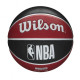 Універсальний баскетбольний м'яч Wilson NBA Team Tribute Chicago Bulls р. 7 (WTB1300XBCHI)