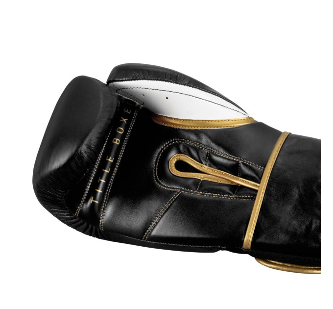 Боксерські рукавиці TITLE Boxeo Mexican Leather Quatro Black/White 12 oz (бинти 4м. в комплекті)