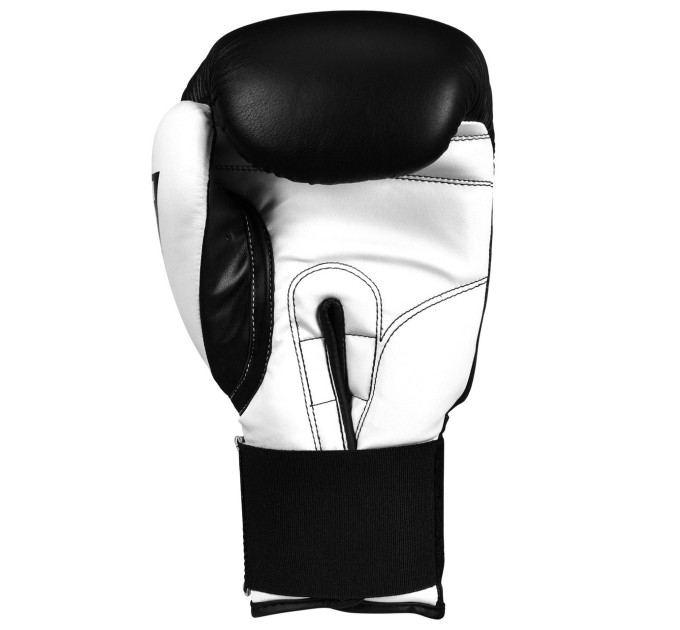 Боксерські рукавиці TITLE Boxing Dynamic Strike Black/White 16 oz (бинти 4м. в комплекті)