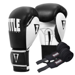 Боксерські рукавиці TITLE Boxing Dynamic Strike Black/White 12 oz (бинти 4м. в комплекті)