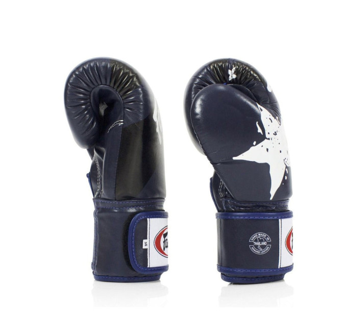 Боксерські рукавиці Fairtex BGV1 Nation Print Blue 14 унцій (бинти в комплекті)