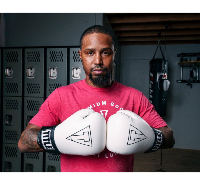 Боксерські рукавиці TITLE Boxing Vegan Gloves White/Black 8 oz (капа в комплекті)