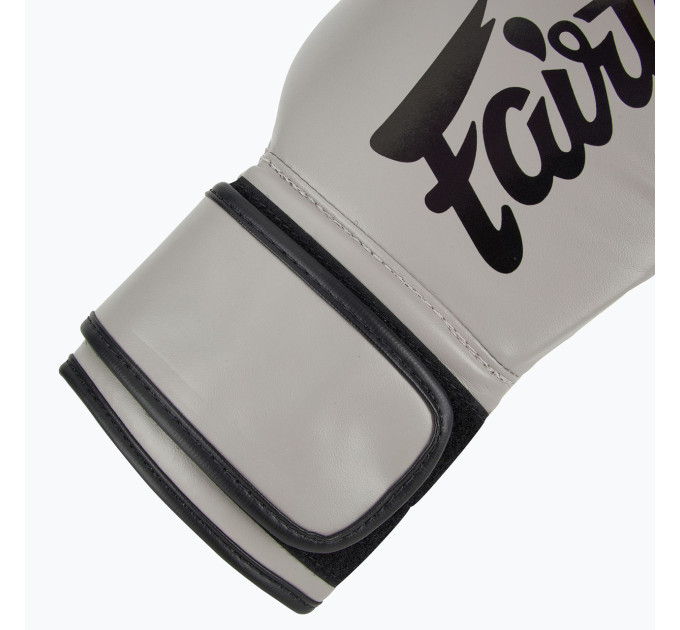 Боксерські рукавиці Fairtex BGV14 Grey 14 унцій (бинти в комплекті)