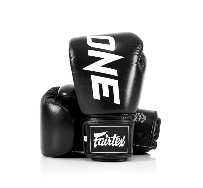 Боксерські рукавиці Fairtex BGV1-ONE (натуральна шкіра) Black 16 унцій (бинти в комплекті)