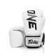Боксерські рукавиці Fairtex BGV1-ONE (натуральна шкіра) White 10 унцій (бинти в комплекті)