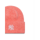 Шапка New Era WMNS WIDE BEANIE NYY Кораловий One Size (7d60565261)