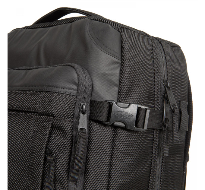 Чоловіча Сумка Eastpak TRAVELPACK CNNCT Чорний One size (7dEK0A5B7Z80W One size)